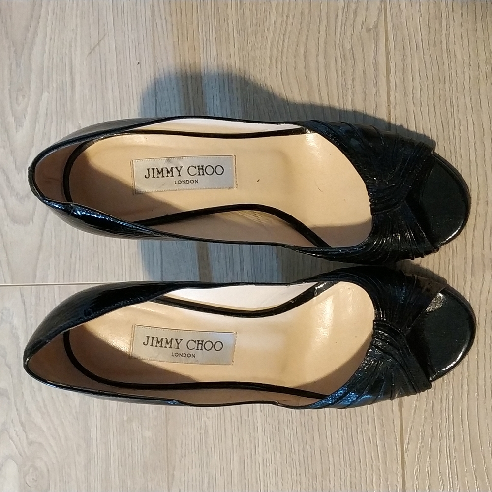 Jimmy choo black patent leather heel pump size 36.5